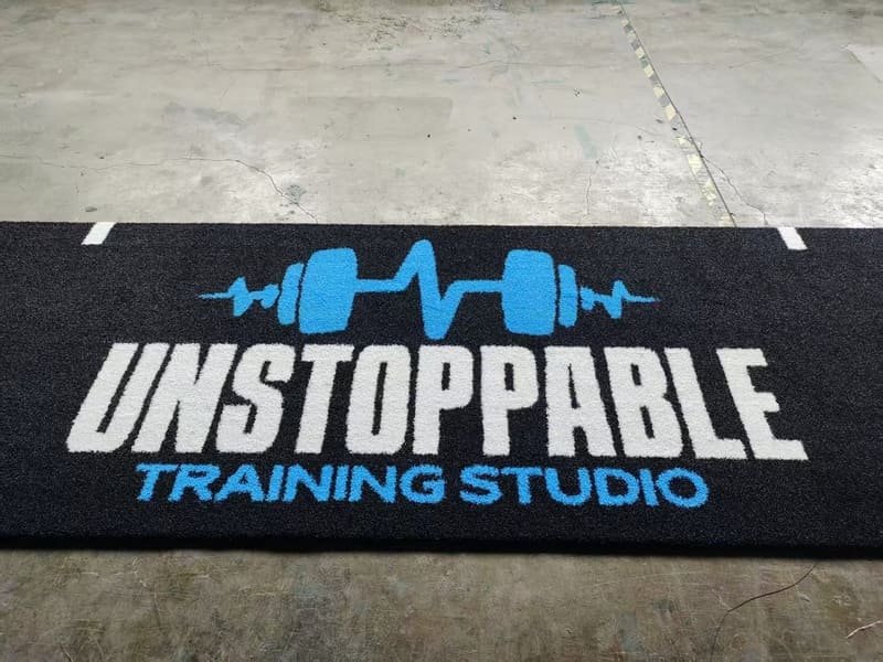 gym with liquid chalk and mats